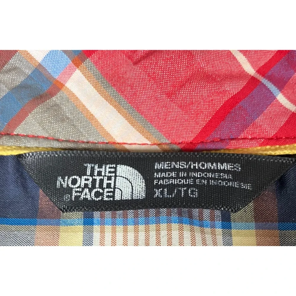 The North Face Mens XL Blue Plaid Short Sleeve Button Up Shirt CXD2 TCV4/TMV4